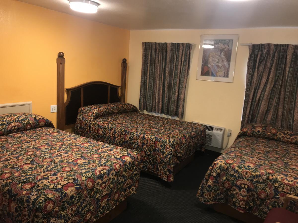 Deluxe Inn Motel Indio Εξωτερικό φωτογραφία