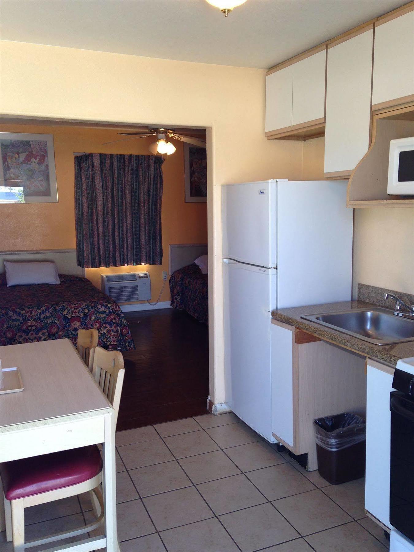 Deluxe Inn Motel Indio Εξωτερικό φωτογραφία